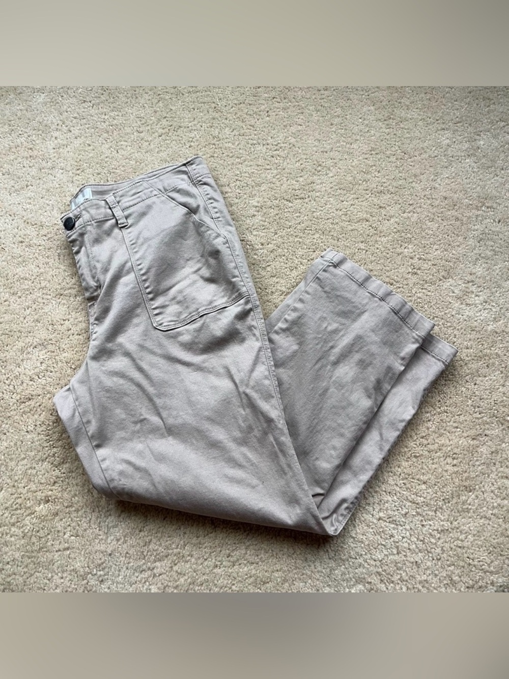 🌻1822 Denim Women’s Cropped Khaki Pants - Size 14 - EUC - Stretch